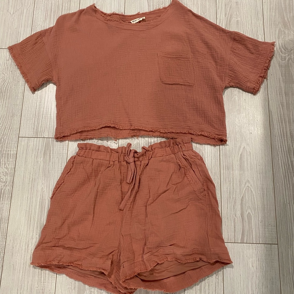 Distressed pink comfy lounge set